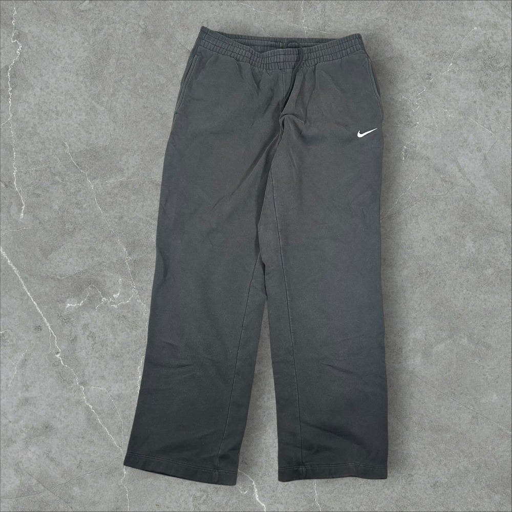 Nike Sweatpants Mens Medium Black SW Club Fleece Straight Leg Swoosh 404465-010